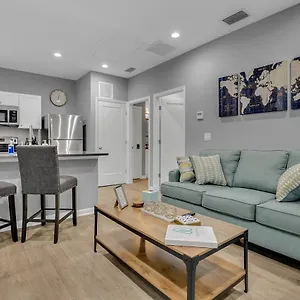 New 1/1 :loft Minutes From Heart Of -unit C Apartment Tampa