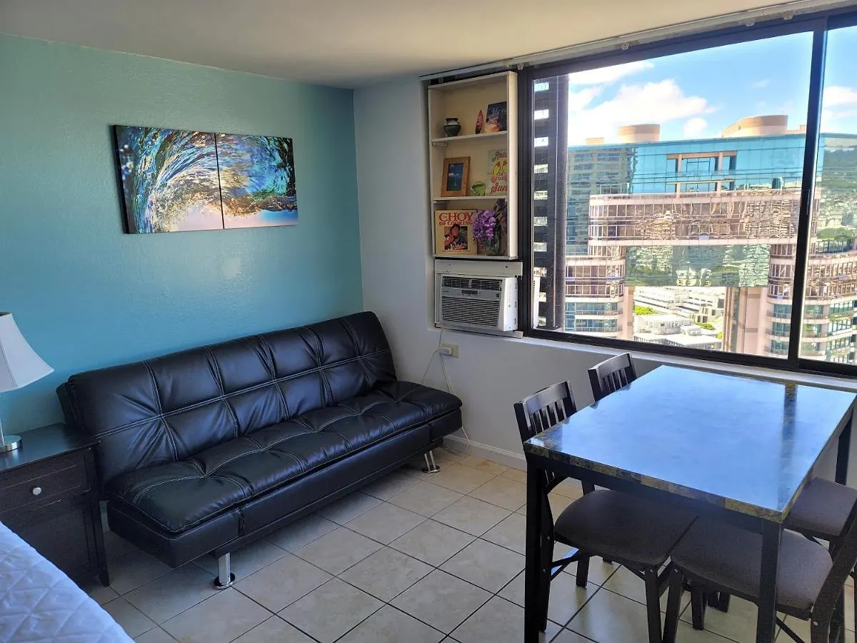 Waikiki Condo High Floor Views Beaches Convention Center Honolulu ABD