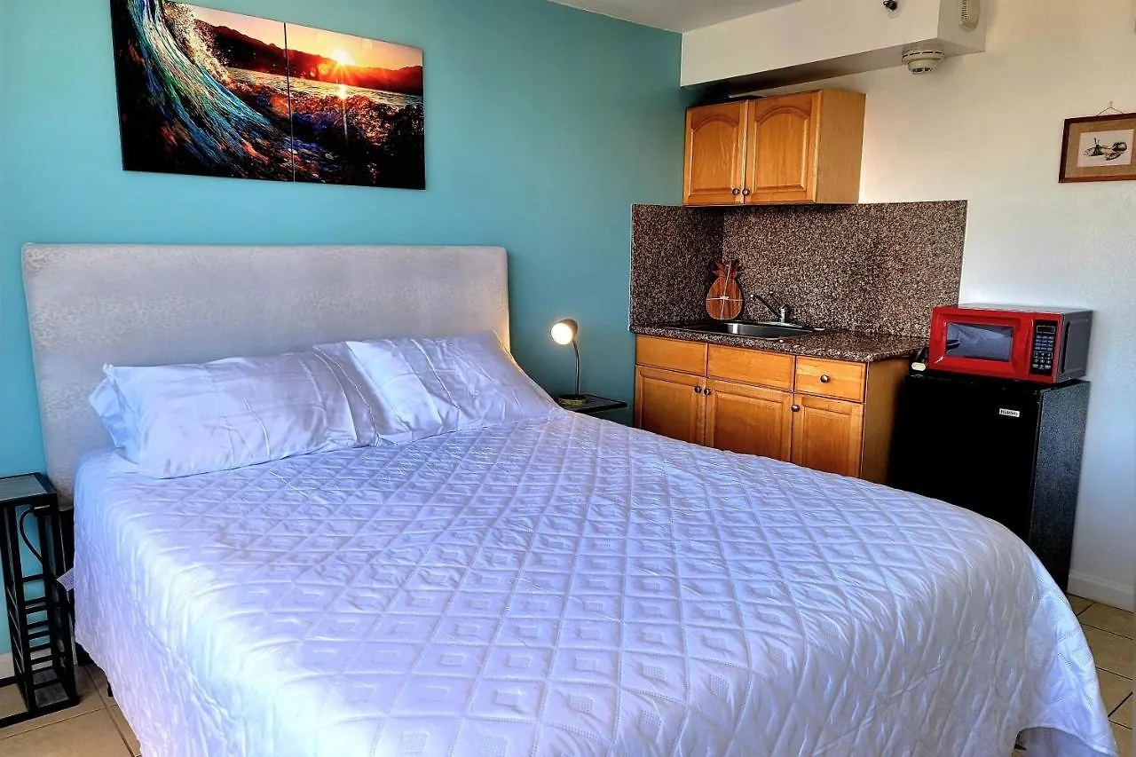 Waikiki Condo High Floor Views Beaches Convention Center Honolulu Daire