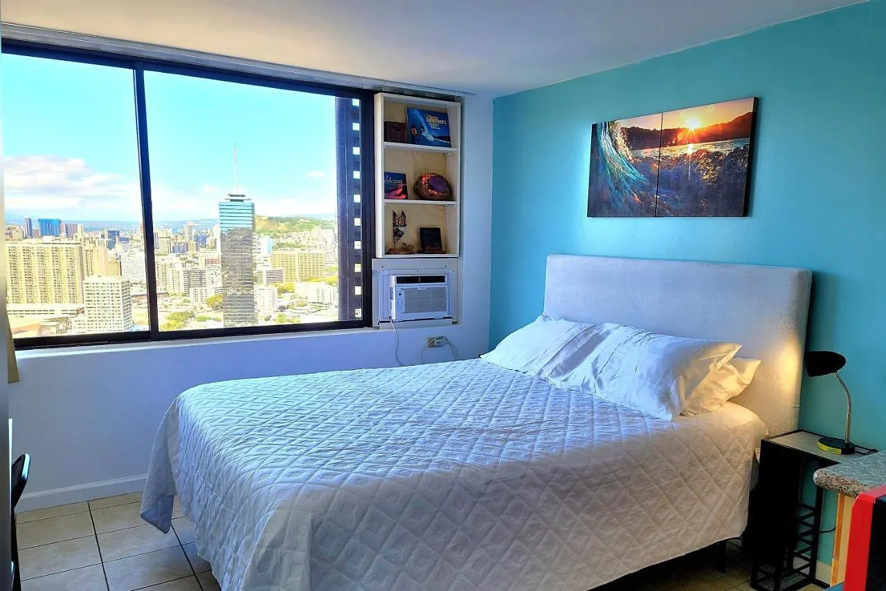 Waikiki Condo High Floor Views Beaches Convention Center Honolulu United States