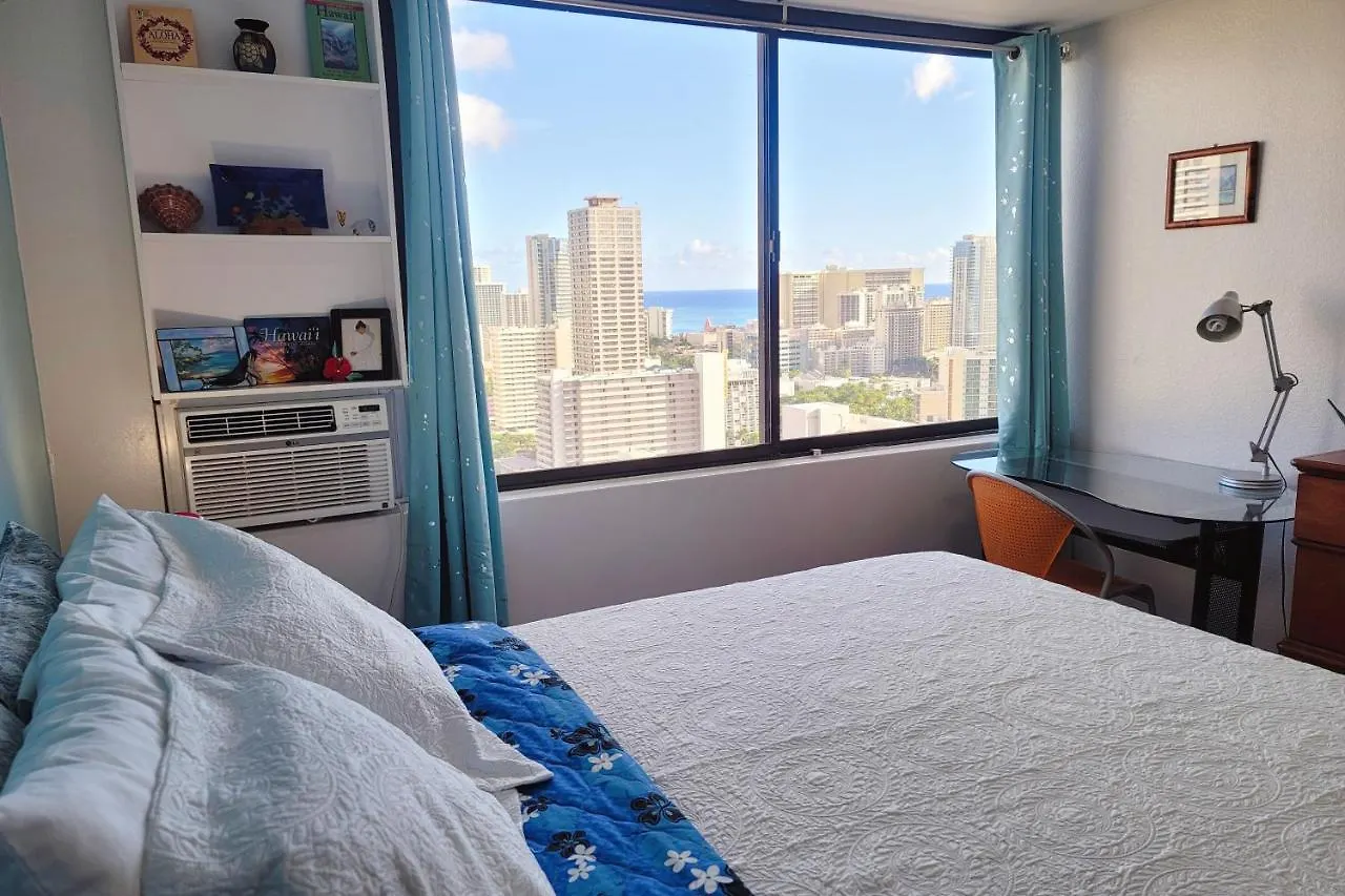 Waikiki Condo High Floor Views Beaches Convention Center Honolulu United States